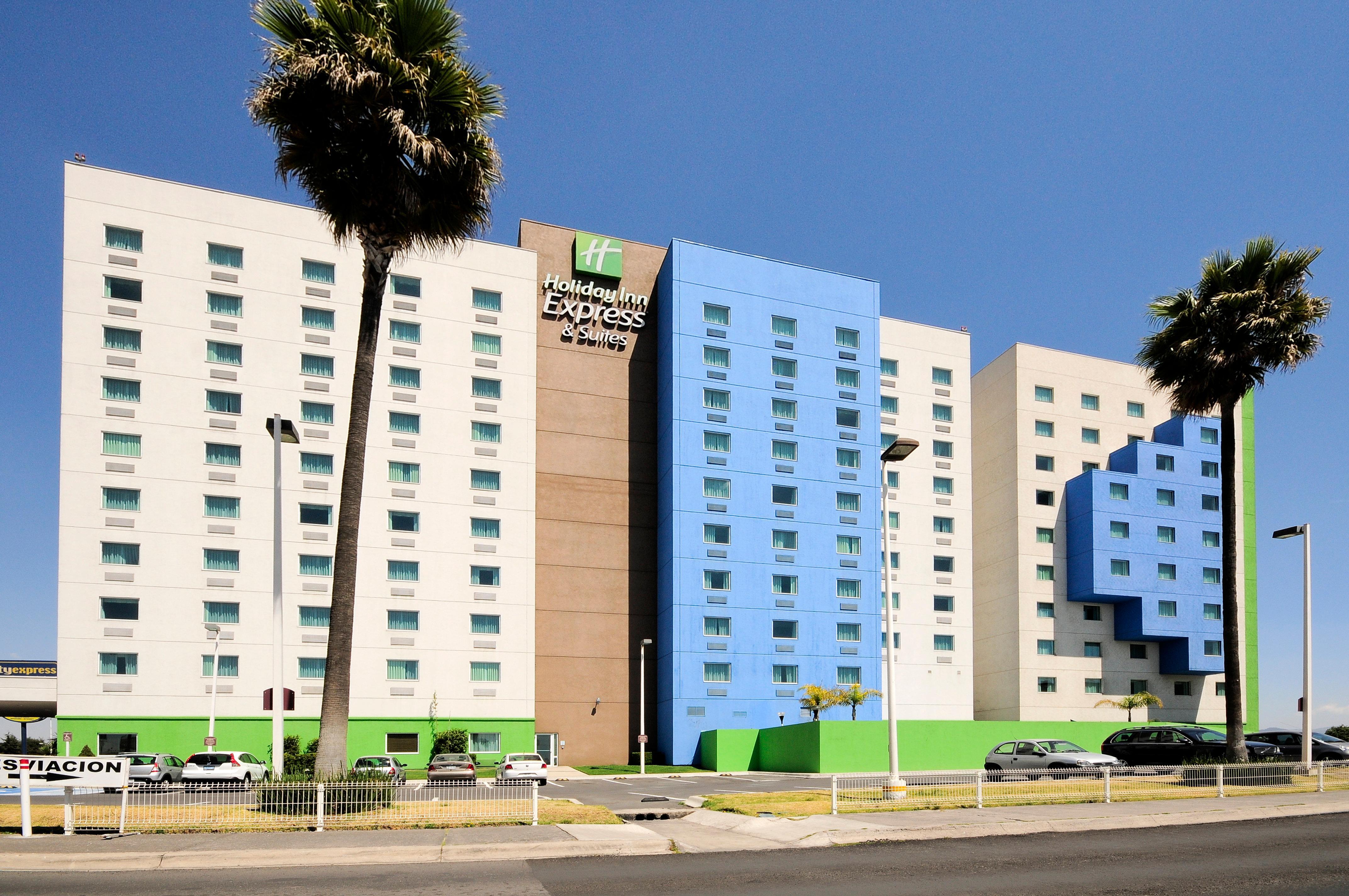 Holiday Inn Express & Suites Toluca Zona Aeropuerto By Ihg Exterior photo